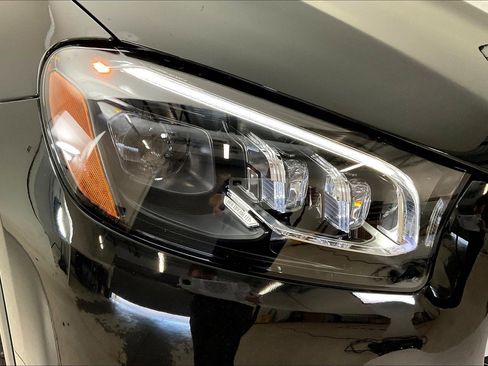 Certified 2023 Mercedes-Benz GLS 450 4MATIC image 33