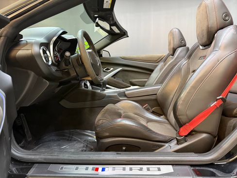 Used 2017 Chevrolet Camaro ZL1 image 5