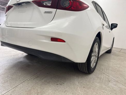 Used 2016 MAZDA MAZDA3 i Sport w/ Preferred Equipment Package image 22