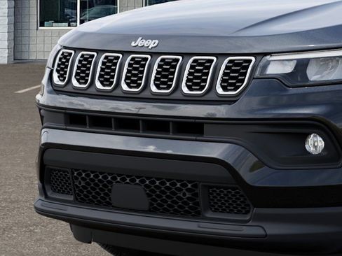 New 2026 Jeep Compass Latitude AWD/4WD image 13