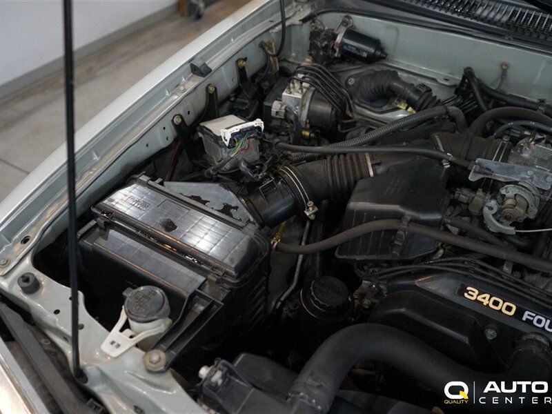 Used 1999 Toyota 4Runner SR5 AWD/4WD image 13