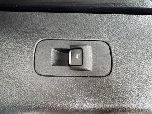 Used 2015 Ford F150 Lariat AWD/4WD image 45