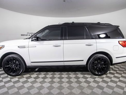 Used 2021 Lincoln Navigator Reserve AWD/4WD image 11