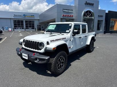 New 2026 Jeep Gladiator Rubicon w/ Steel Power Dome Hood Package