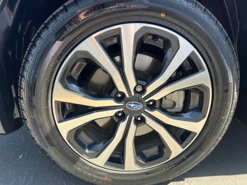 Certified 2023 Subaru Forester Limited AWD/4WD image 10
