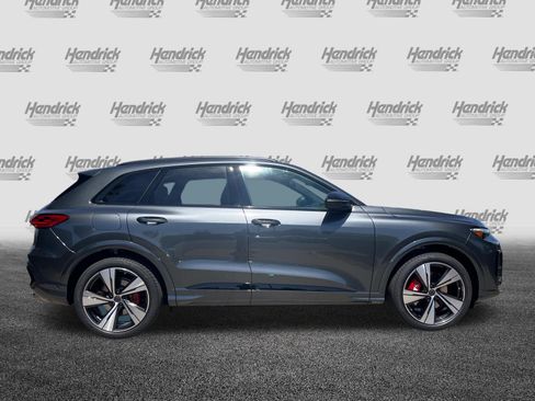 Used 2026 Audi SQ5 Premium Plus AWD/4WD image 10