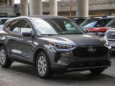 New 2024 Ford Escape Active w/ Tech Pack #2 image 3