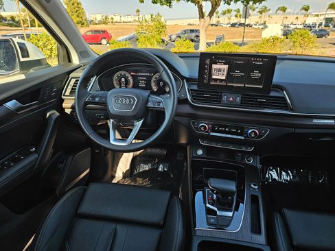 Used 2024 Audi Q5 2.0T Premium Plus image 24