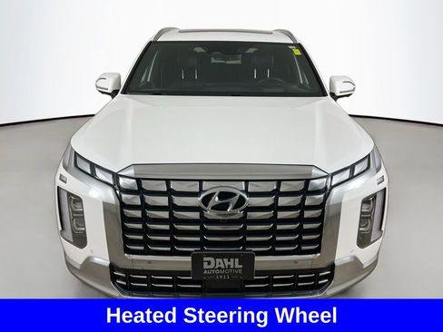 Used 2024 Hyundai Palisade Calligraphy image 3