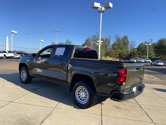 Used 2024 Chevrolet Colorado W/T RWD image 8