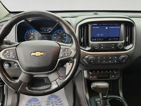 Used 2019 Chevrolet Colorado Z71 AWD/4WD image 13