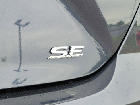 New 2026 Toyota Camry SE FWD image 7