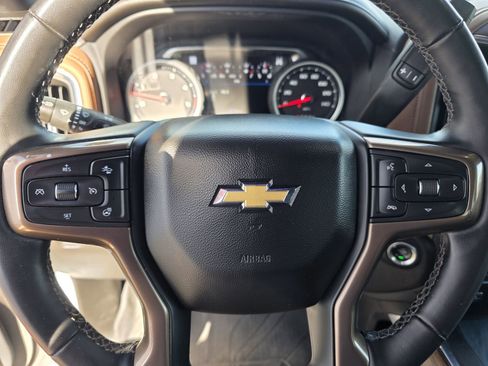 Used 2023 Chevrolet Silverado 3500 High Country AWD/4WD image 31