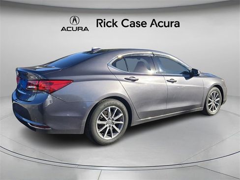 Used 2018 Acura TLX w/ Technology Package image 5