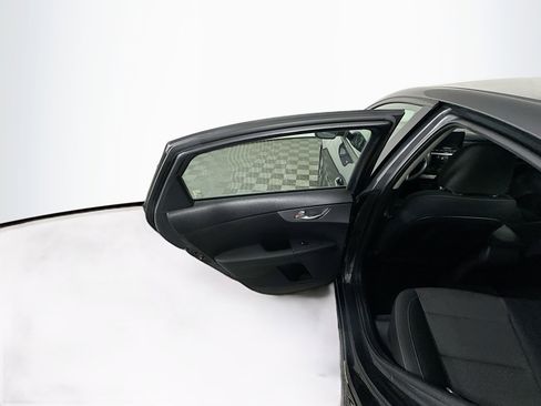 Used 2022 Kia Forte LXS FWD image 24