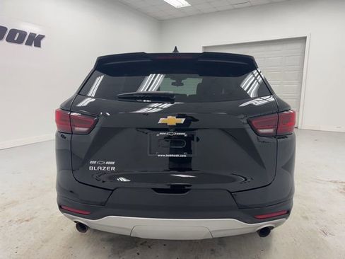 Used 2025 Chevrolet Blazer LT image 6