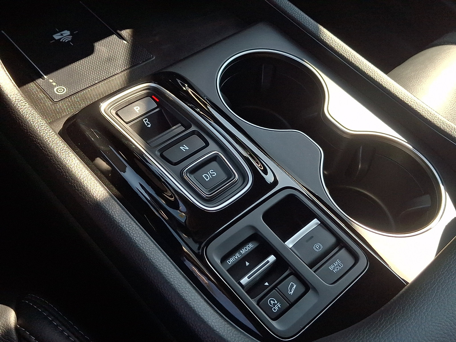 Used 2025 Honda Pilot EX-L image 18