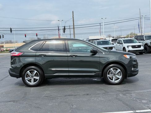 Used 2023 Ford Edge SEL w/ Convenience Package image 2