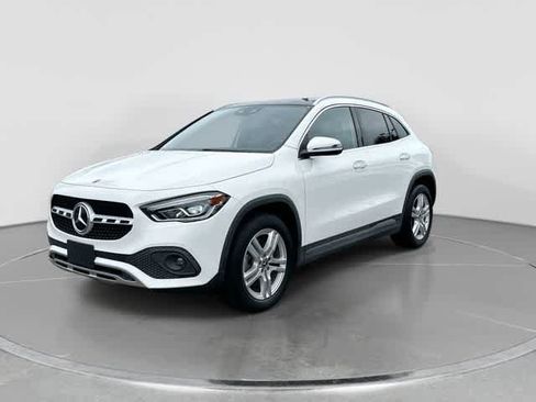 Used 2023 Mercedes-Benz GLA 250 4MATIC image 4
