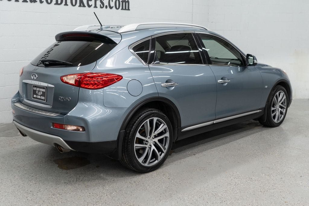 Used 2017 INFINITI QX50 2WD w/ Deluxe Touring Package image 34