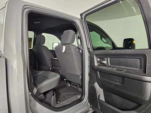 New 2026 RAM 2500 Tradesman AWD/4WD image 34