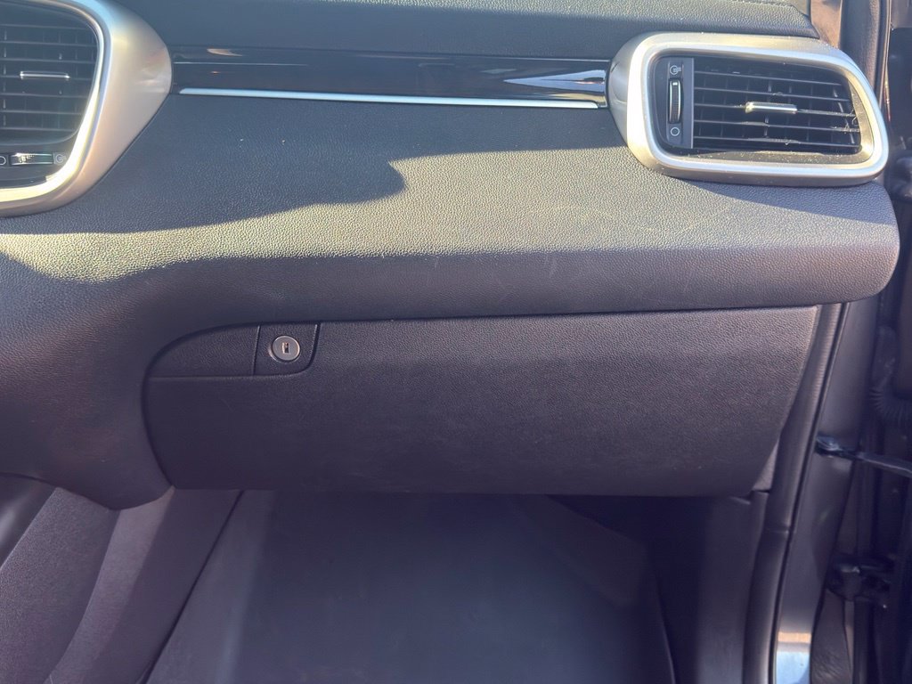Used 2017 Kia Sorento AWD w/ LX Convenience Package image 24