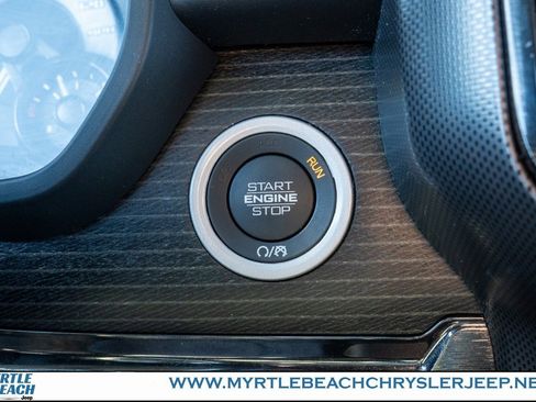 Certified 2022 RAM 1500 Limited image 29