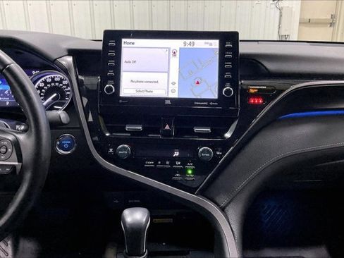 Certified 2022 Toyota Camry XLE w/ Navigation Upgrade Package FWD image 6