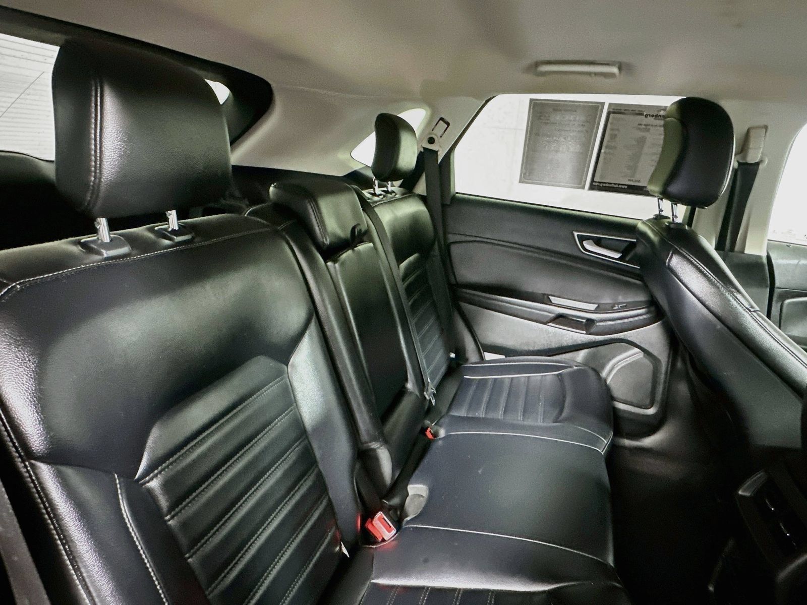 Used 2022 Ford Edge SEL AWD/4WD image 26