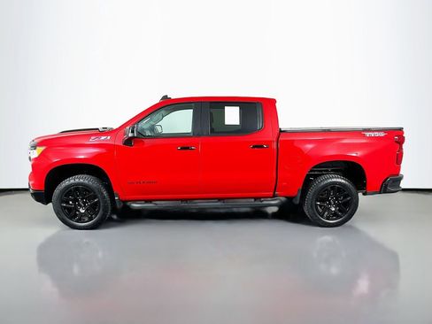 Used 2024 Chevrolet Silverado 1500 LT Trail Boss w/ Convenience Package II AWD/4WD image 5