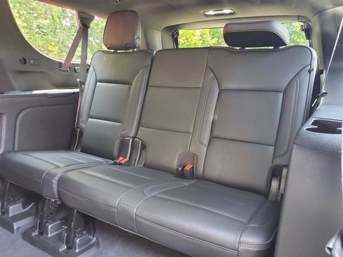 Used 2021 Chevrolet Suburban High Country w/ Premium Package AWD/4WD image 58