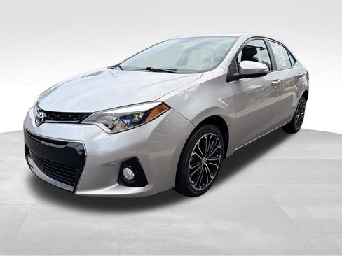 Used 2016 Toyota Corolla S FWD image 3