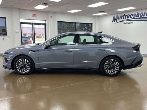 Used 2025 Hyundai Sonata SEL FWD image 8
