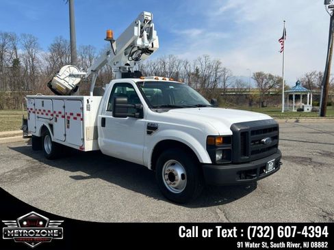 Used 2008 Ford F350 XLT RWD image 4