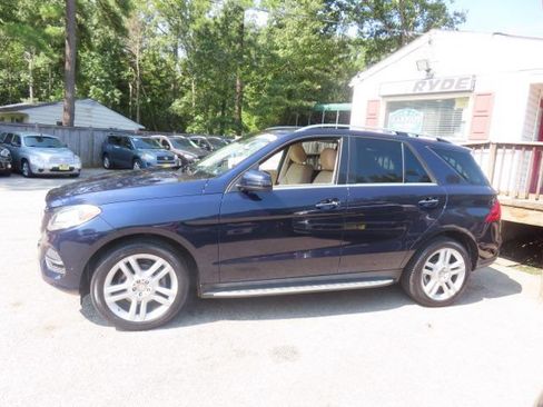Used 2017 Mercedes-Benz GLE 350 4MATIC image 8