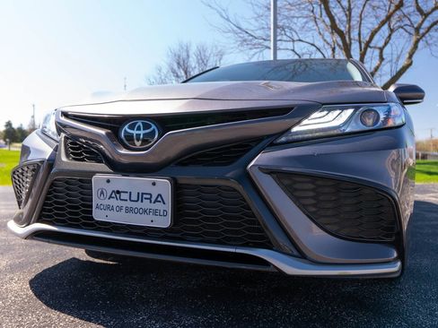 Used 2023 Toyota Camry XSE FWD image 15