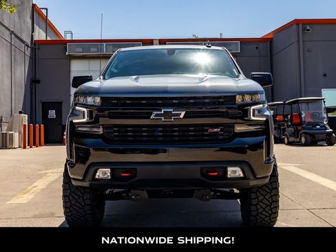 Used 2022 Chevrolet Silverado 1500 LT Trail Boss w/ Convenience Package II image 4