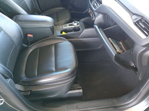 Used 2022 Ford Escape SEL FWD image 18