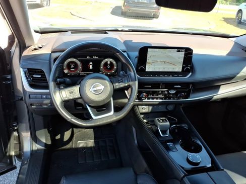 Certified 2023 Nissan Rogue Platinum w/ Platinum Premium Package AWD/4WD image 7