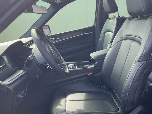 New 2026 Jeep Grand Cherokee Limited image 19