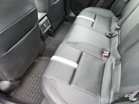 Certified 2025 Toyota Camry SE image 9