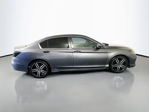 Used 2017 Honda Accord Sport Special Edition image 8