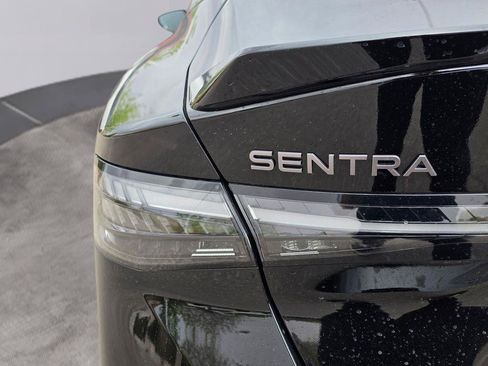 New 2026 Nissan Sentra SR w/ Floor Mat Package FWD image 26
