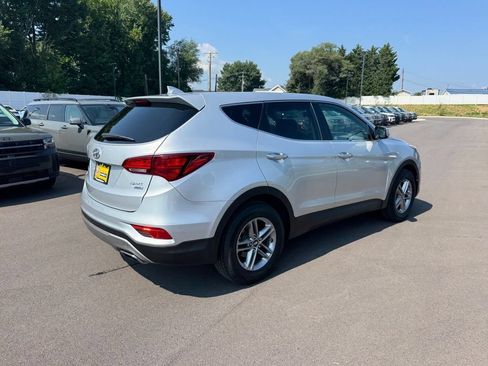 Used 2017 Hyundai Santa Fe Sport AWD/4WD image 3