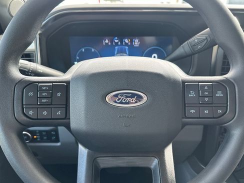 New 2026 Ford F250 XLT w/ XLT Premium Package AWD/4WD image 23
