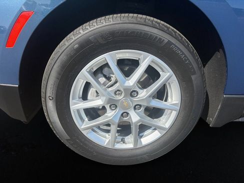 Certified 2024 Chevrolet Equinox LS w/ LS Convenience Package FWD image 9