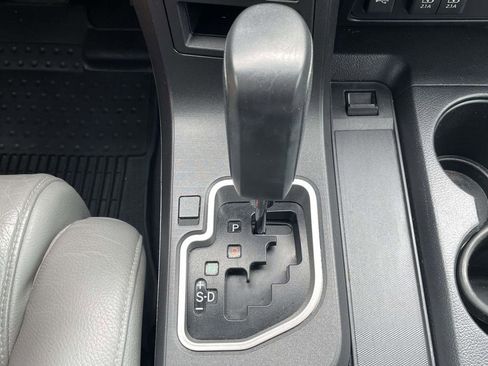 Used 2020 Toyota Sequoia SR5 w/ Premium Package image 17