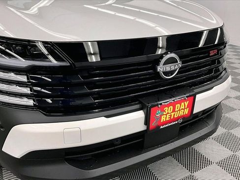 New 2026 Nissan Kicks SR w/ Cold Weather Package image 14