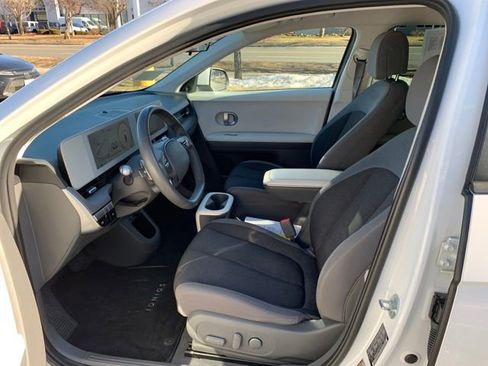 Used 2022 Hyundai Ioniq 5 SE image 12