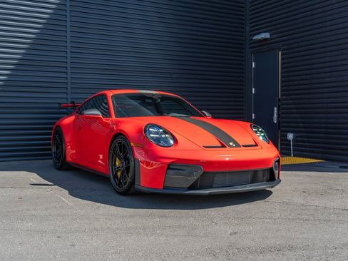 Used 2026 Porsche 911 GT3 RWD image 7